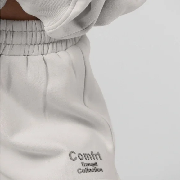 Comfrt Tranquil Collection Women's Cement Lounge Shorts - Picture 3 of 5